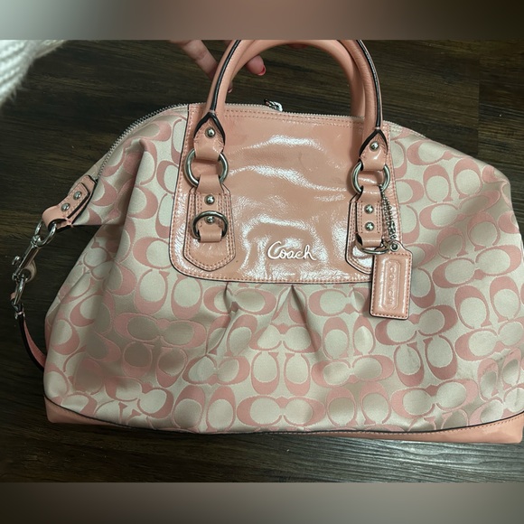 Coach Handbags - COACH ASHLEY PEONY PINK SIGNATURE CARRYALL HANDBAG SHOULDER BAG PURSE